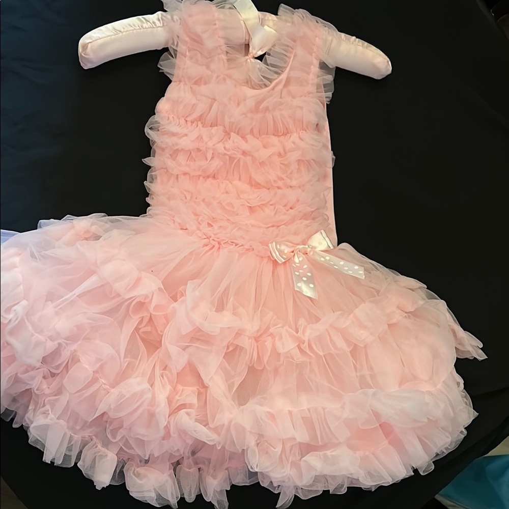 Charming Light Pink Ruffled Dress with Bow. Ballet or Wear ANYWHERE🩷